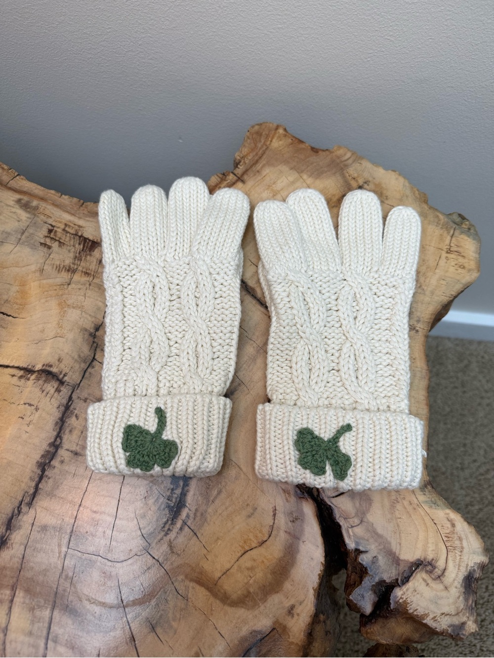 Patrick Francis Aran Knit Shamrock Gloves